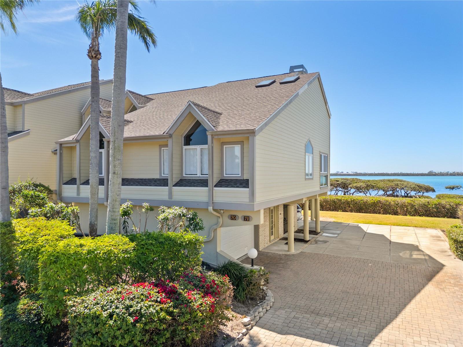 71 TIDY ISLAND BLVD, BRADENTON, FL, 34210