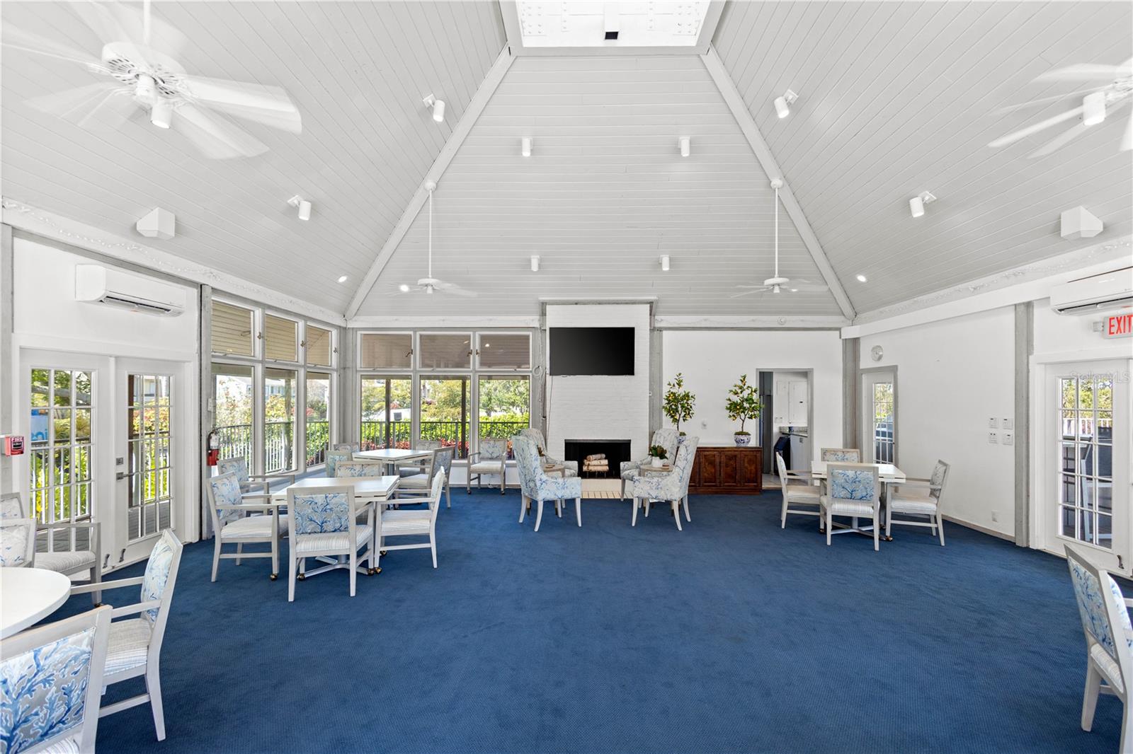 71 TIDY ISLAND BLVD, BRADENTON, FL, 34210