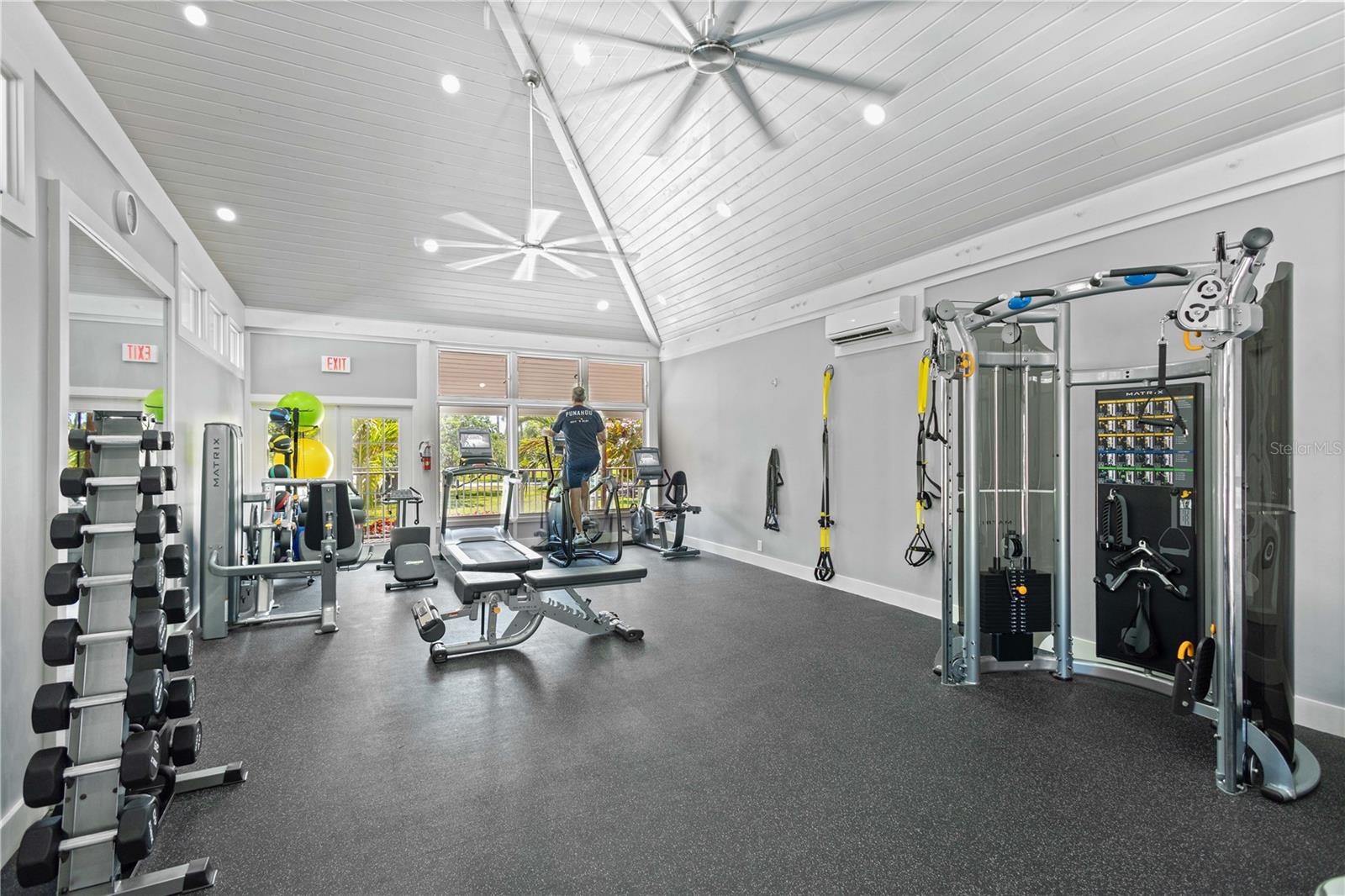 71 TIDY ISLAND BLVD, BRADENTON, FL, 34210