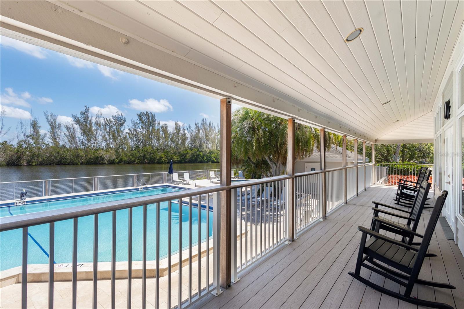 71 TIDY ISLAND BLVD, BRADENTON, FL, 34210