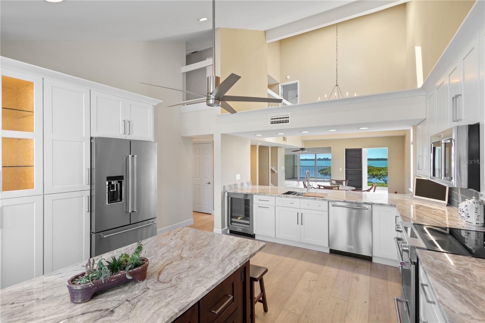 71 TIDY ISLAND BLVD, BRADENTON, FL, 34210