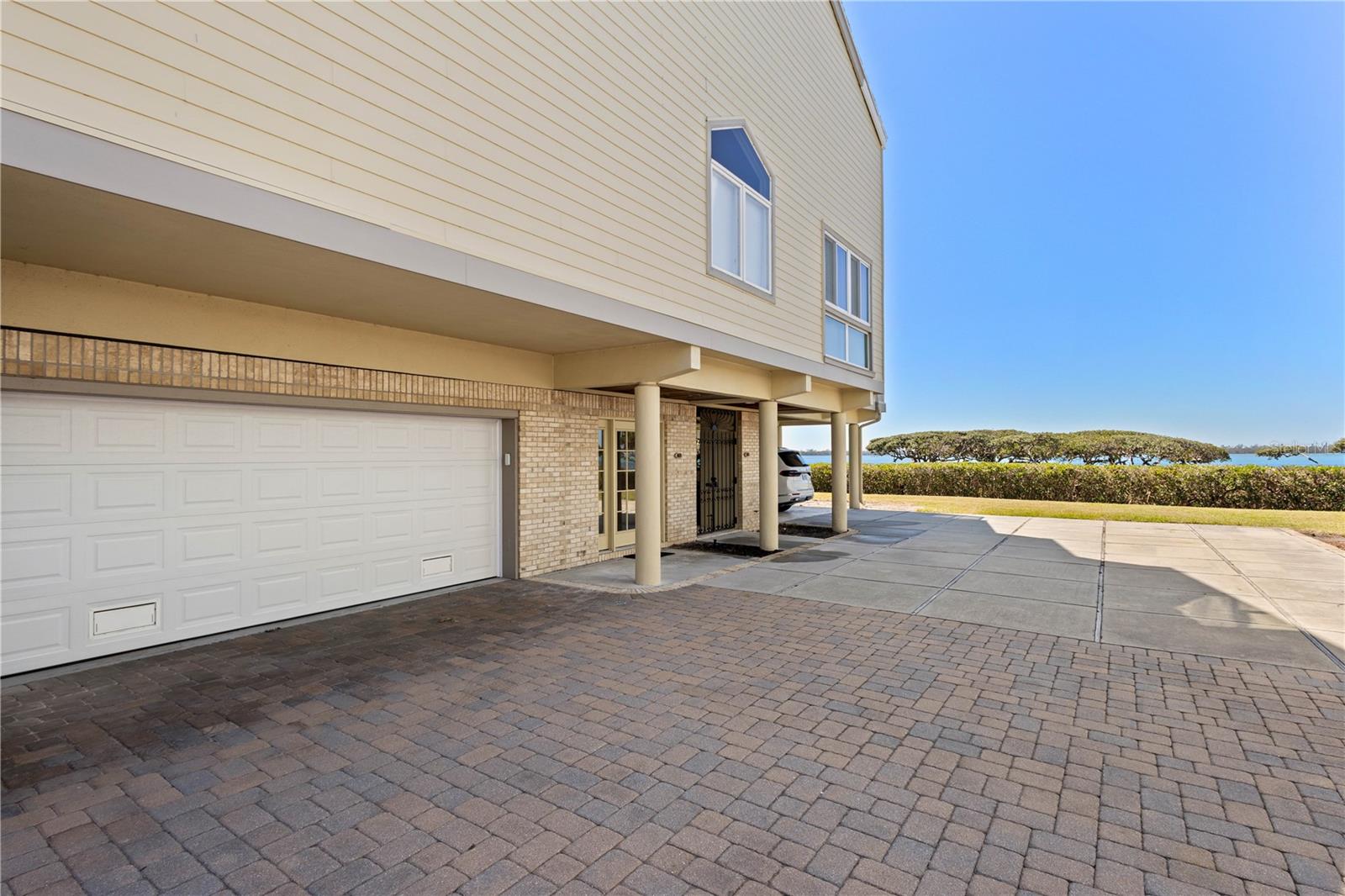 71 TIDY ISLAND BLVD, BRADENTON, FL, 34210