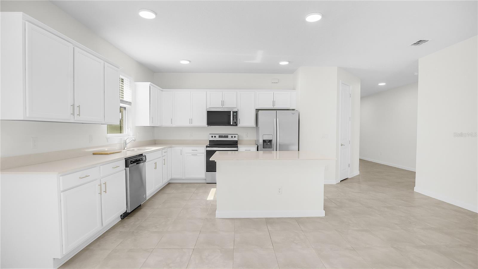 5825 WOODEN PINE DR, ORLANDO, FL, 32829