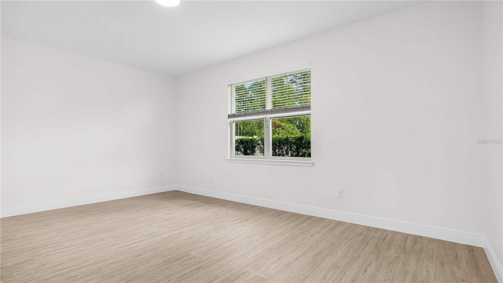 5825 WOODEN PINE DR, ORLANDO, FL, 32829