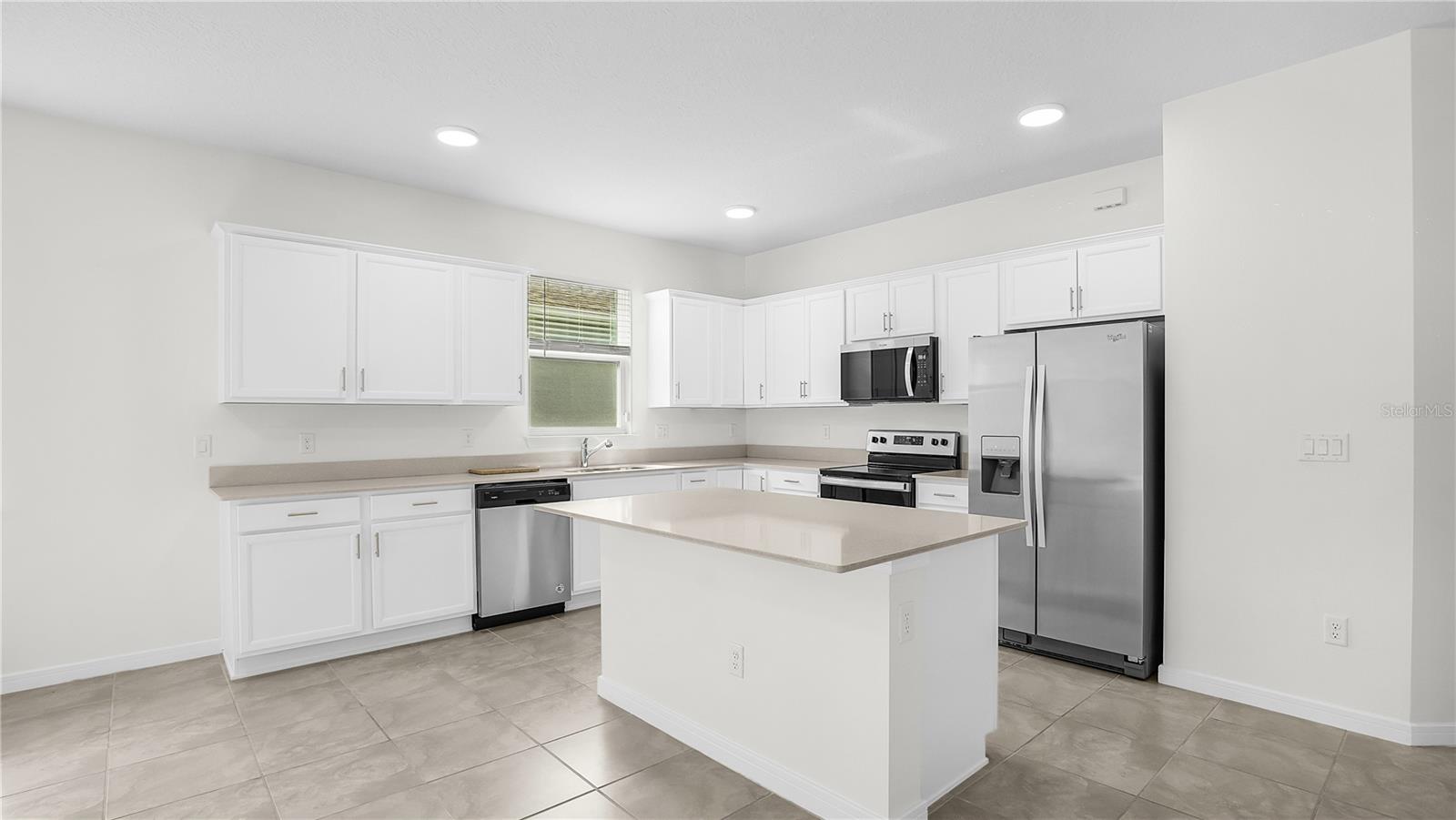 5825 WOODEN PINE DR, ORLANDO, FL, 32829
