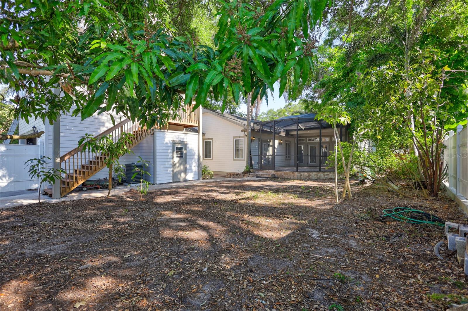 737 25TH AVE N, ST PETERSBURG, FL, 33704