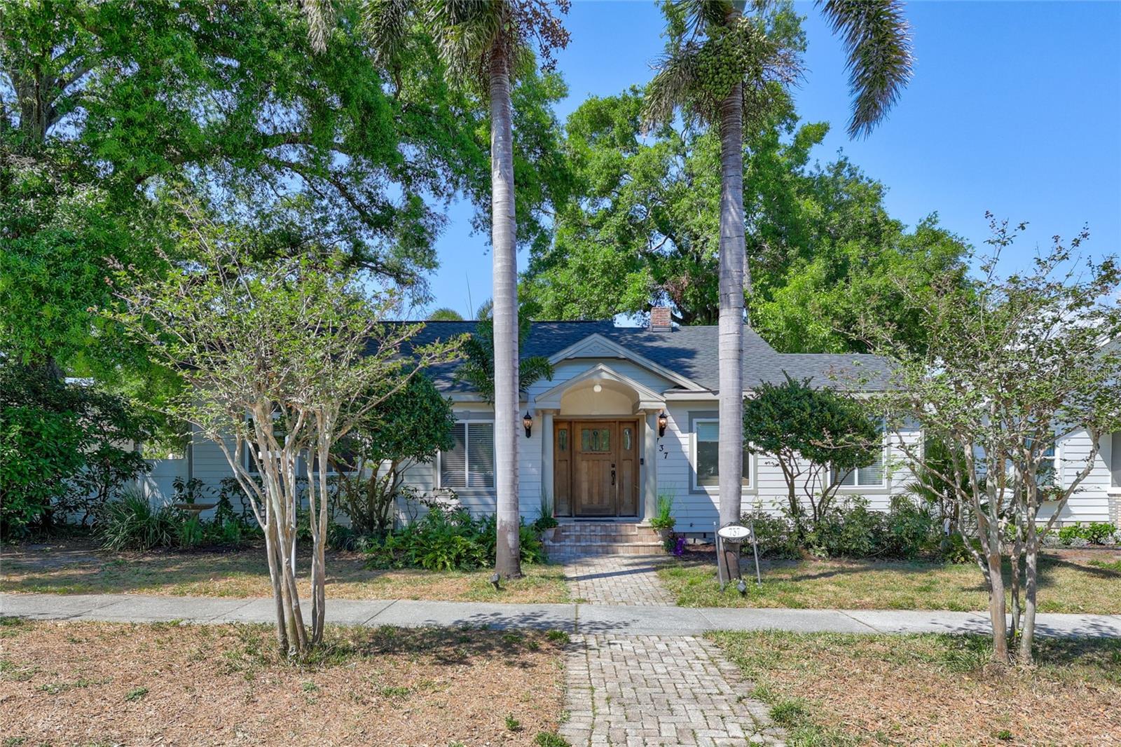 737 25TH AVE N, ST PETERSBURG, FL, 33704