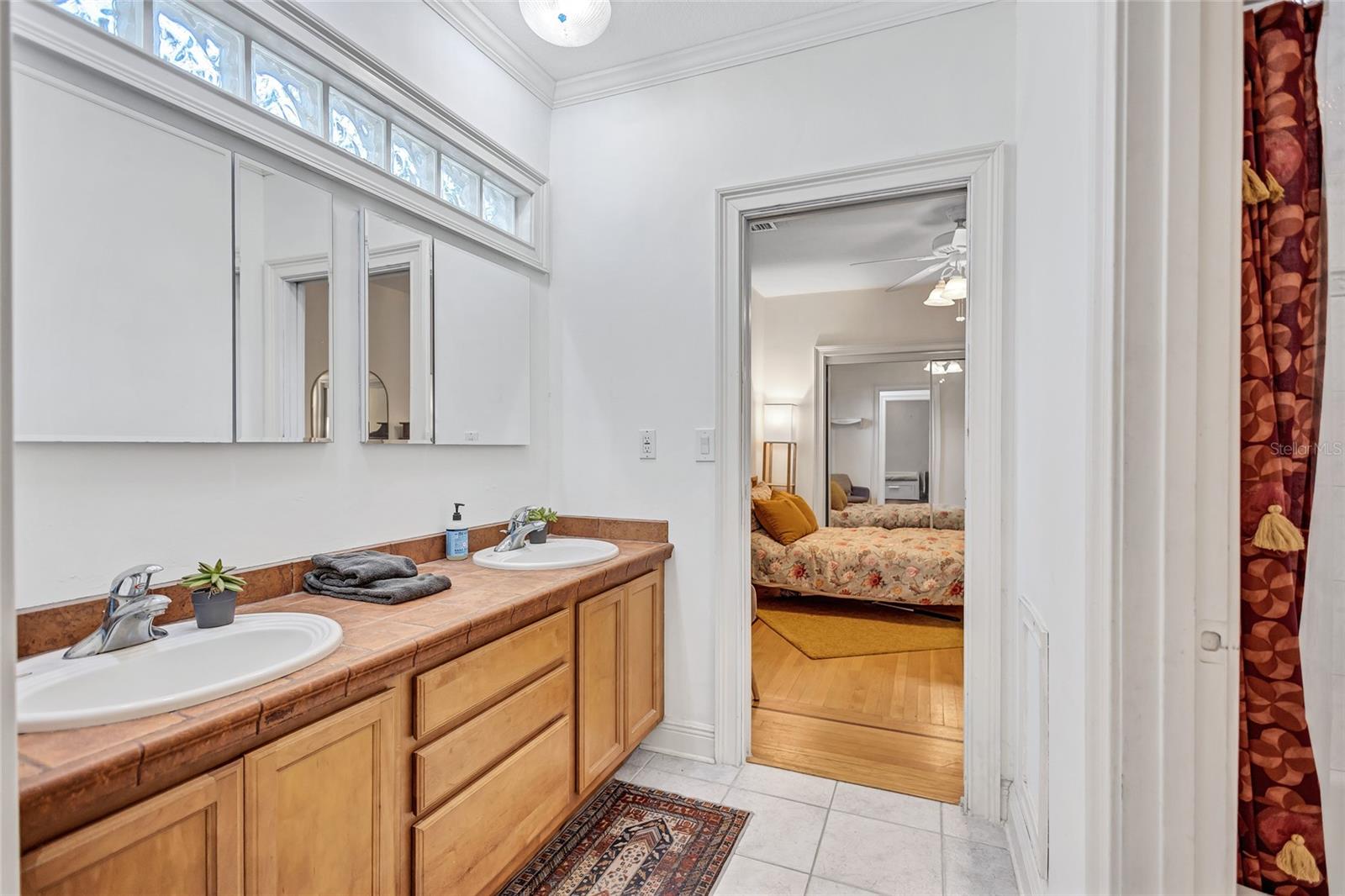 737 25TH AVE N, ST PETERSBURG, FL, 33704