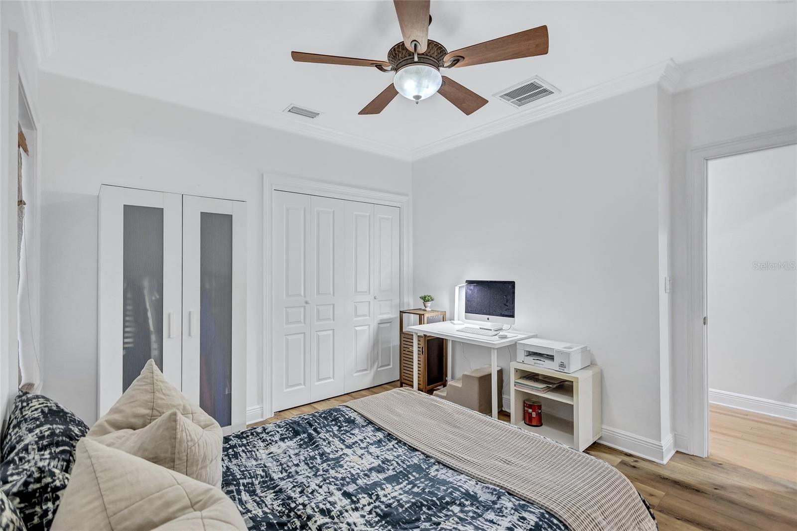 737 25TH AVE N, ST PETERSBURG, FL, 33704