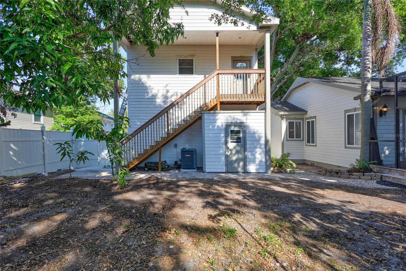 737 25TH AVE N, ST PETERSBURG, FL, 33704