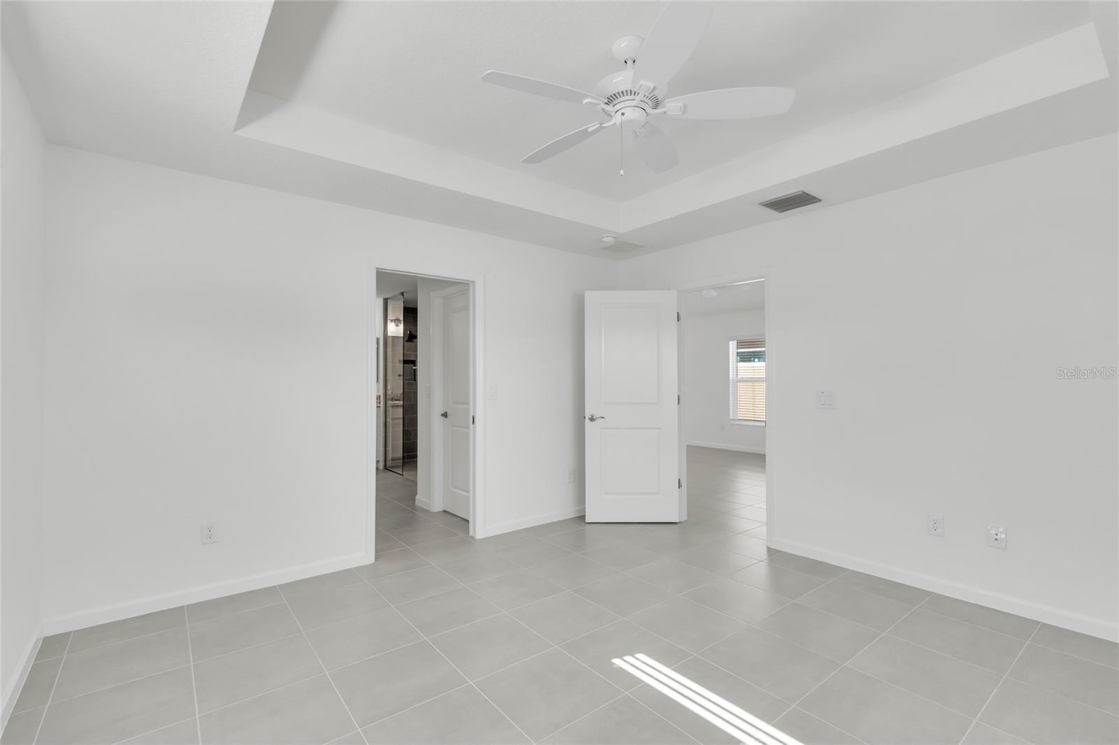 3422 RANDI RD, THE VILLAGES, FL, 32163