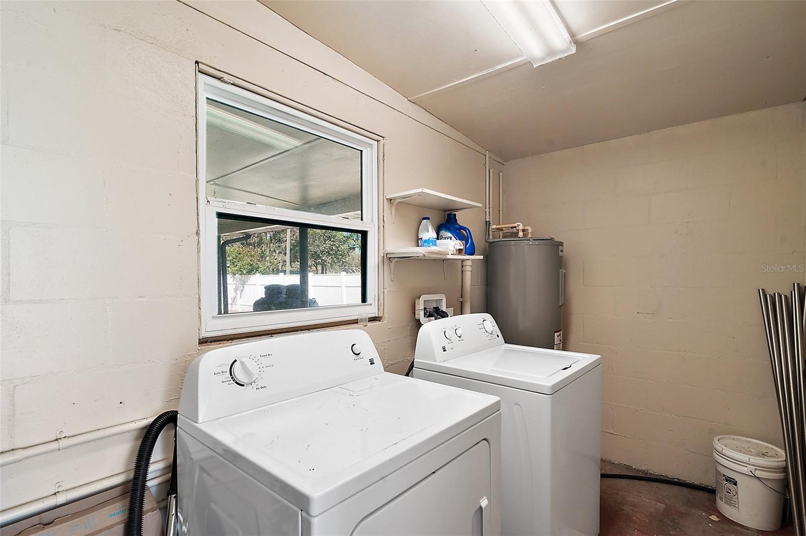 108 N WEST ST, BUSHNELL, FL, 33513