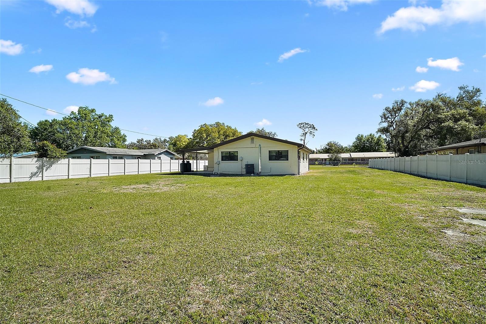 108 N WEST ST, BUSHNELL, FL, 33513