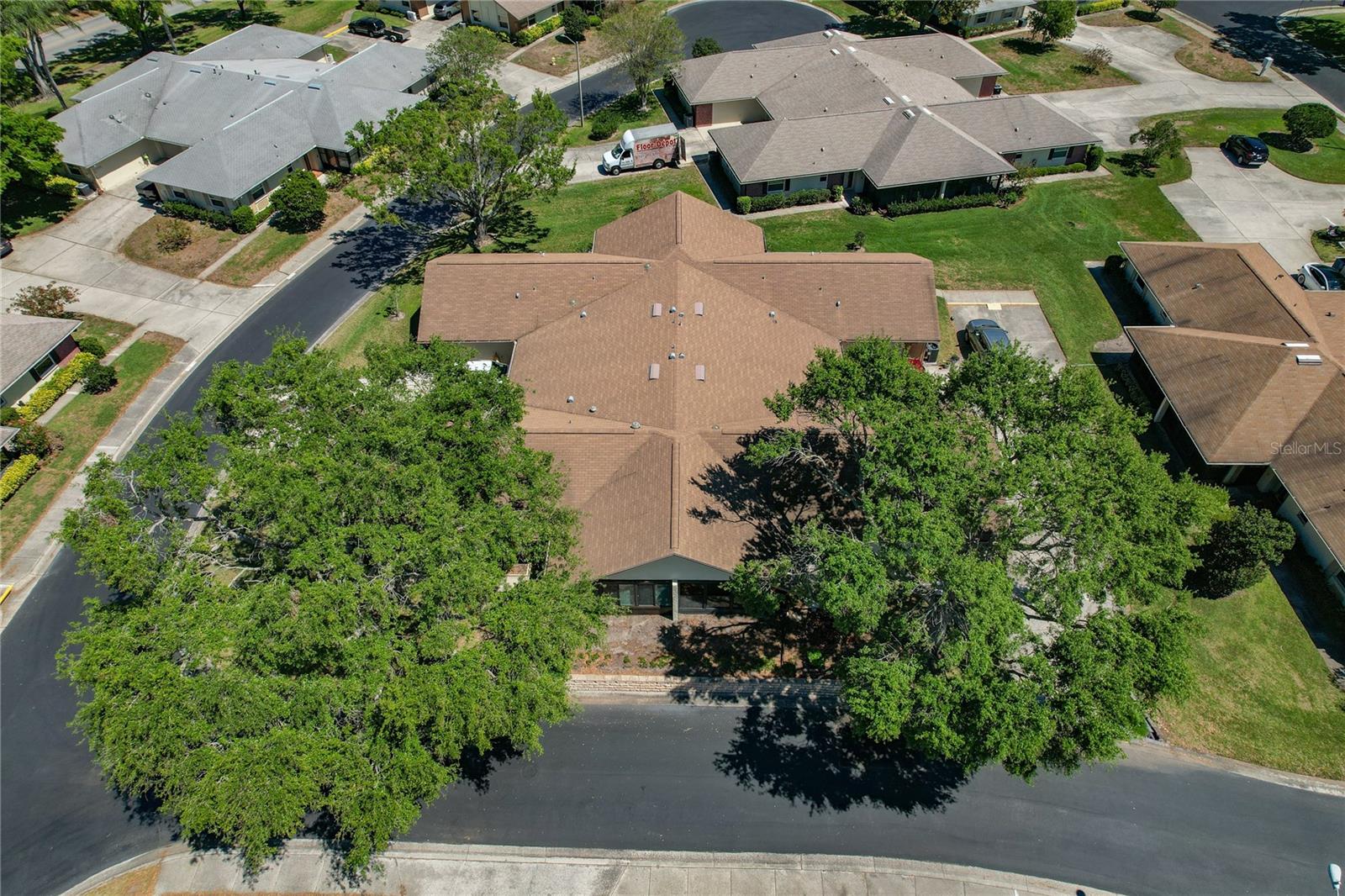 1365 CARLISLE CT, DUNEDIN, FL, 34698