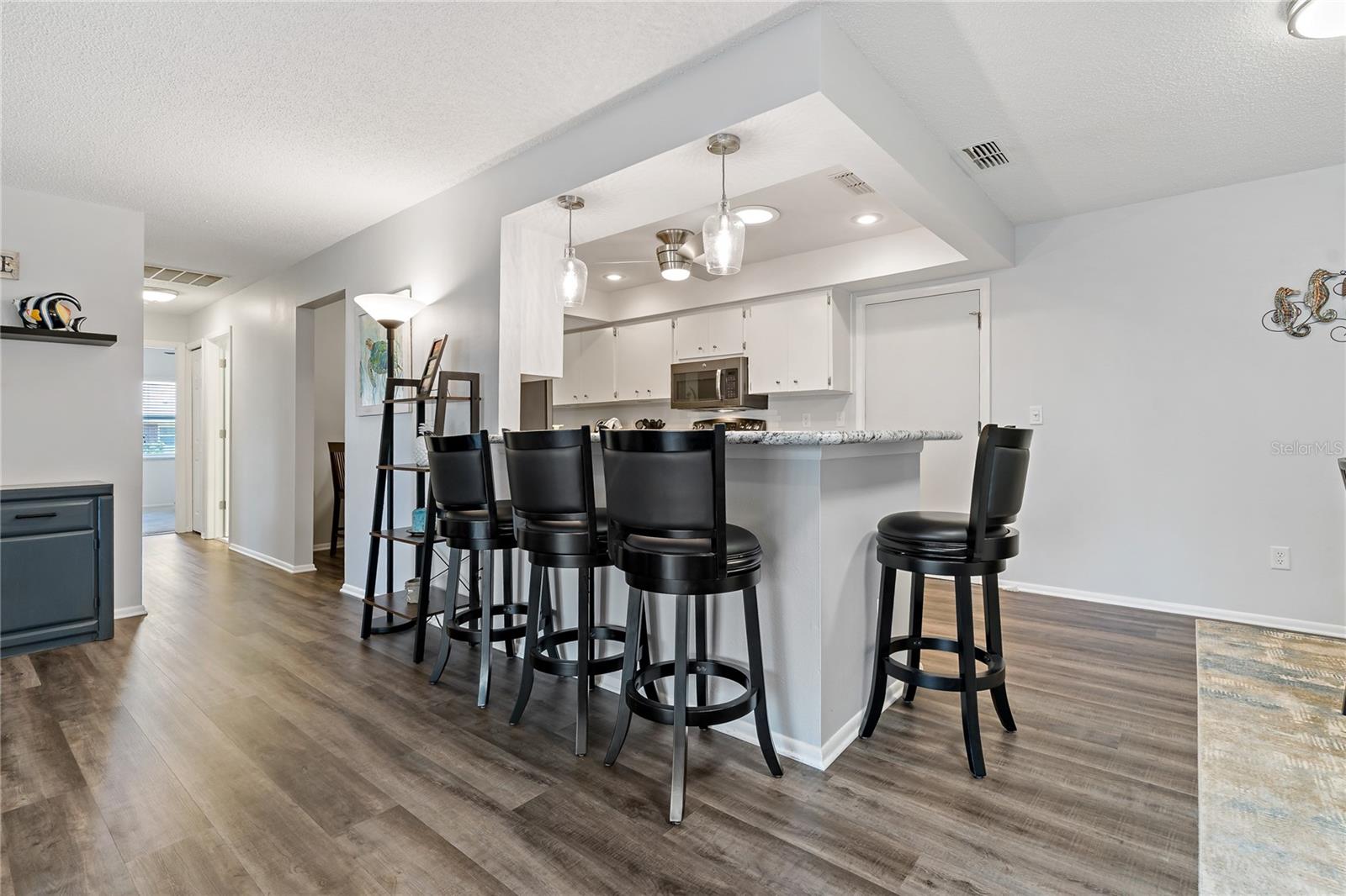 1365 CARLISLE CT, DUNEDIN, FL, 34698