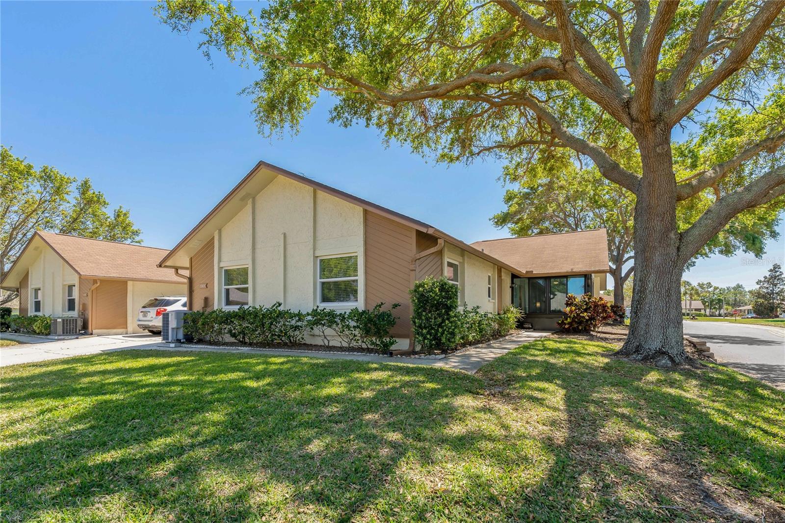 1365 CARLISLE CT, DUNEDIN, FL, 34698