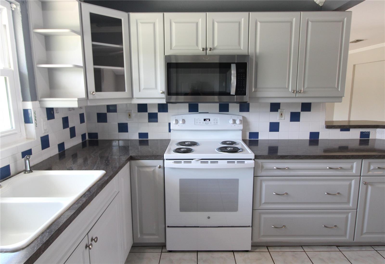 3919 27TH PKWY, SARASOTA, FL, 34235