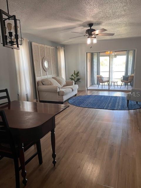 717 CORDOVA GREEN, SEMINOLE, FL, 33777