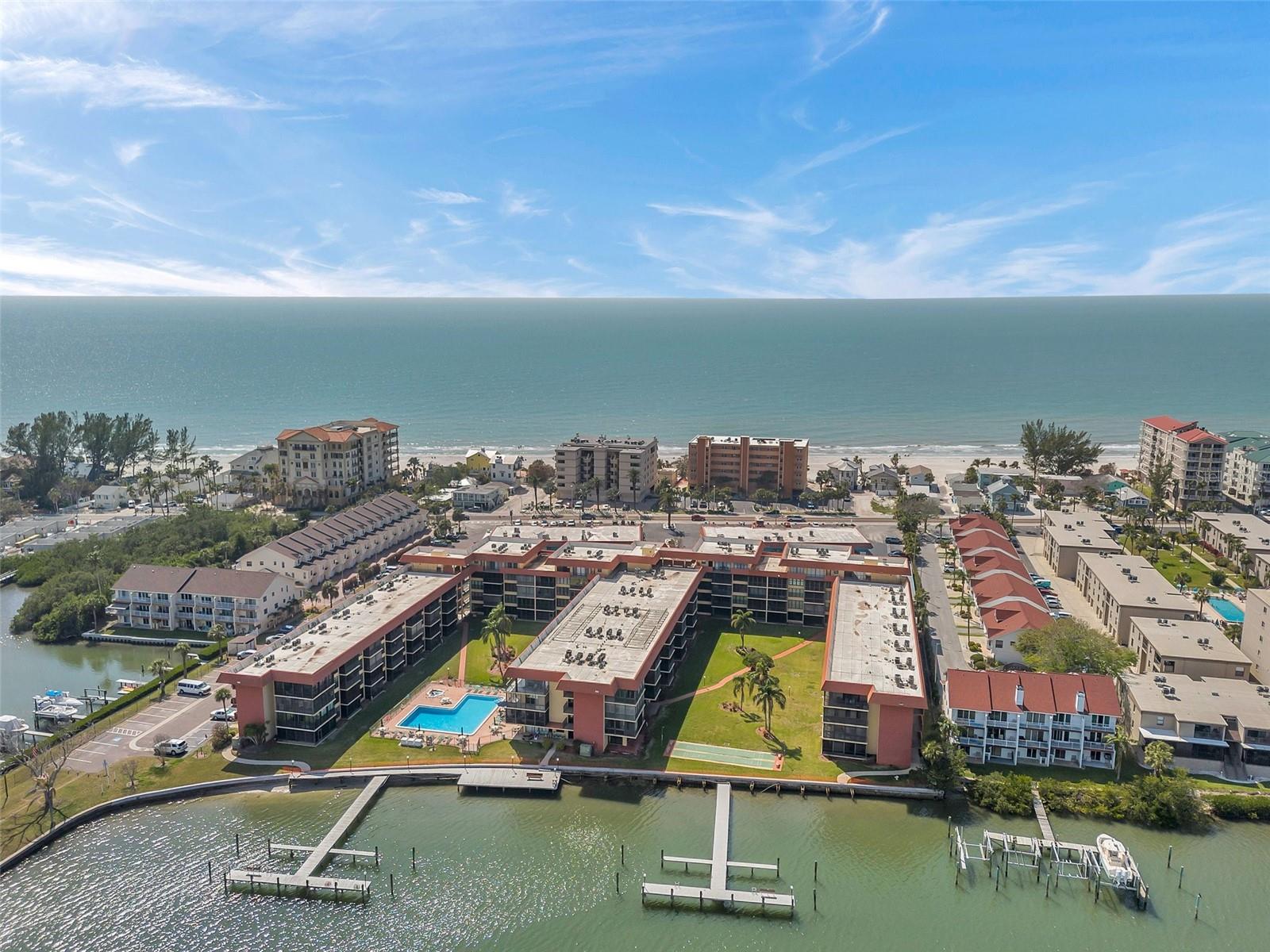 19701 GULF BLVD #210, INDIAN SHORES, FL, 33785