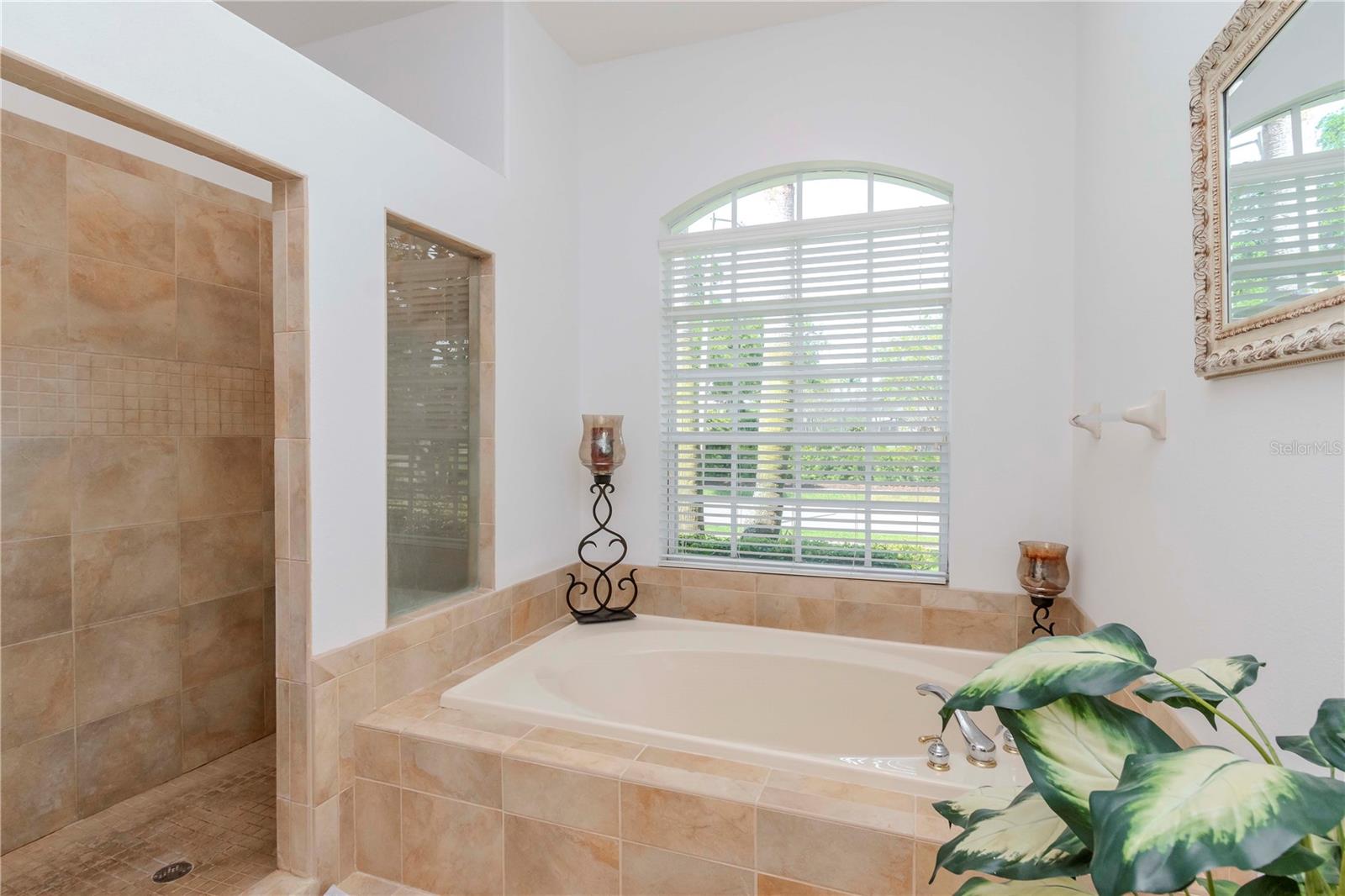 5151 JASMINE WAY, PALM HARBOR, FL, 34685