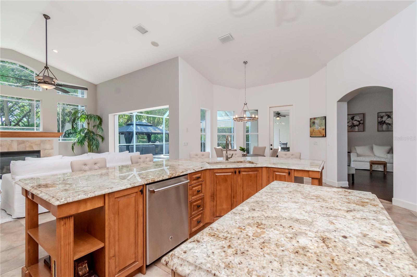 5151 JASMINE WAY, PALM HARBOR, FL, 34685