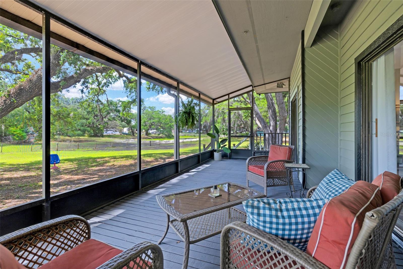 13437 MCINTOSH RD, THONOTOSASSA, FL, 33592