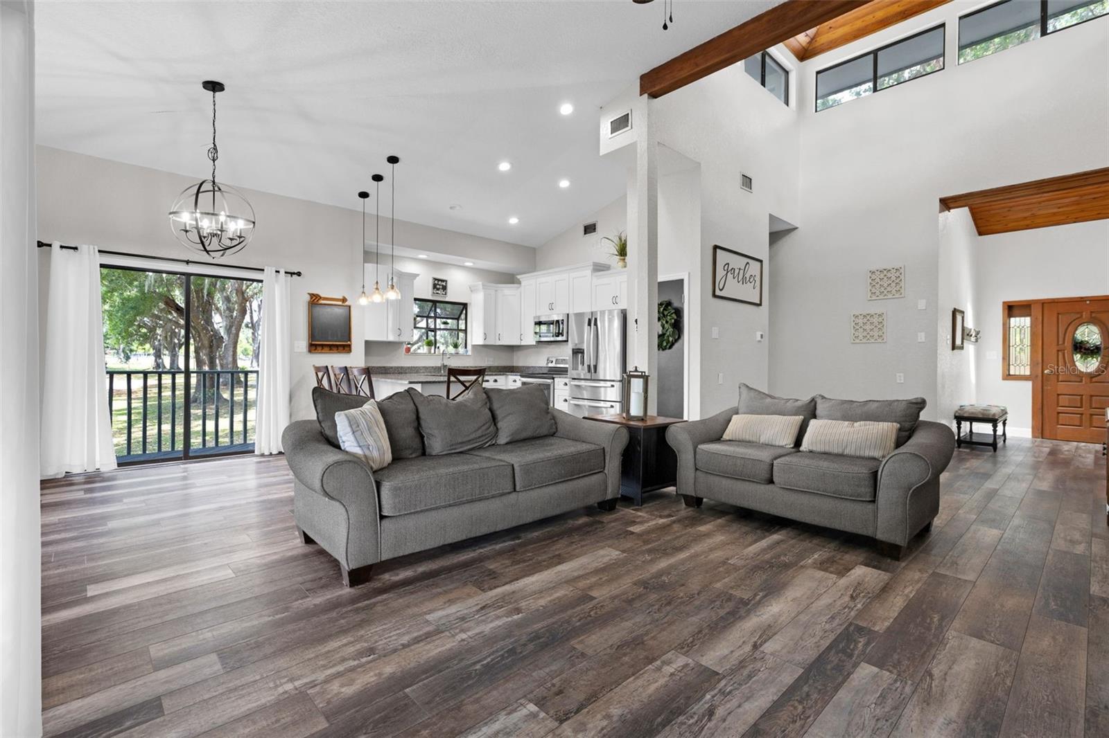 13437 MCINTOSH RD, THONOTOSASSA, FL, 33592