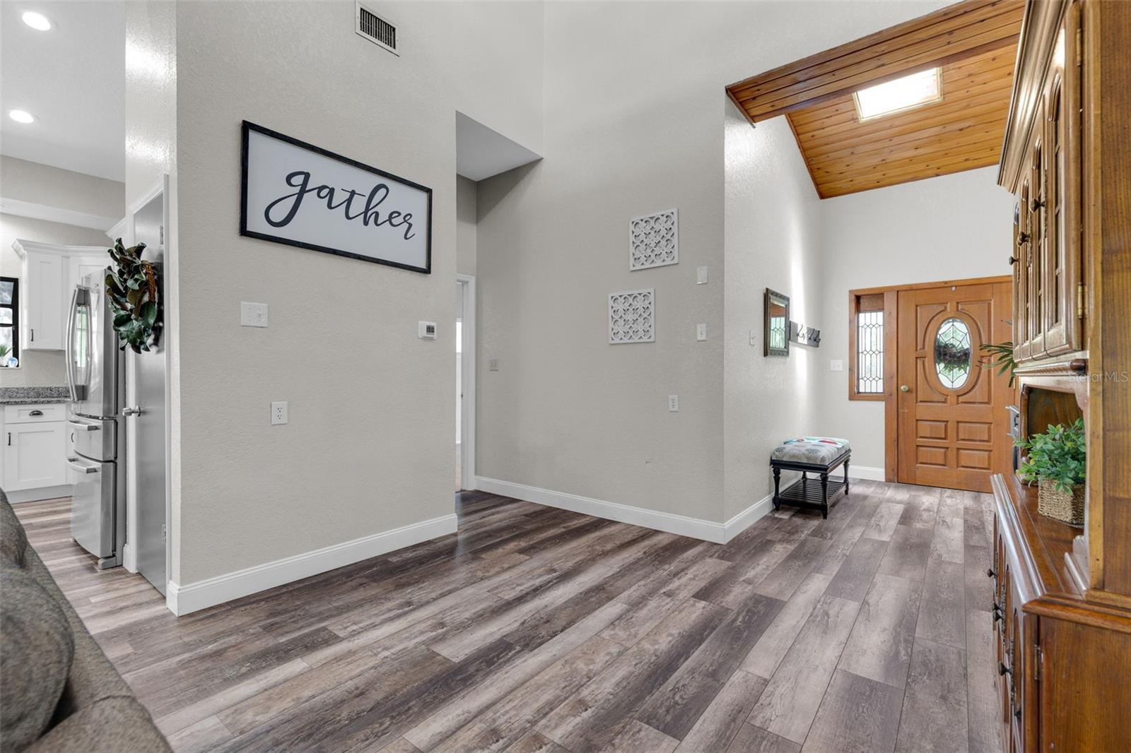 13437 MCINTOSH RD, THONOTOSASSA, FL, 33592