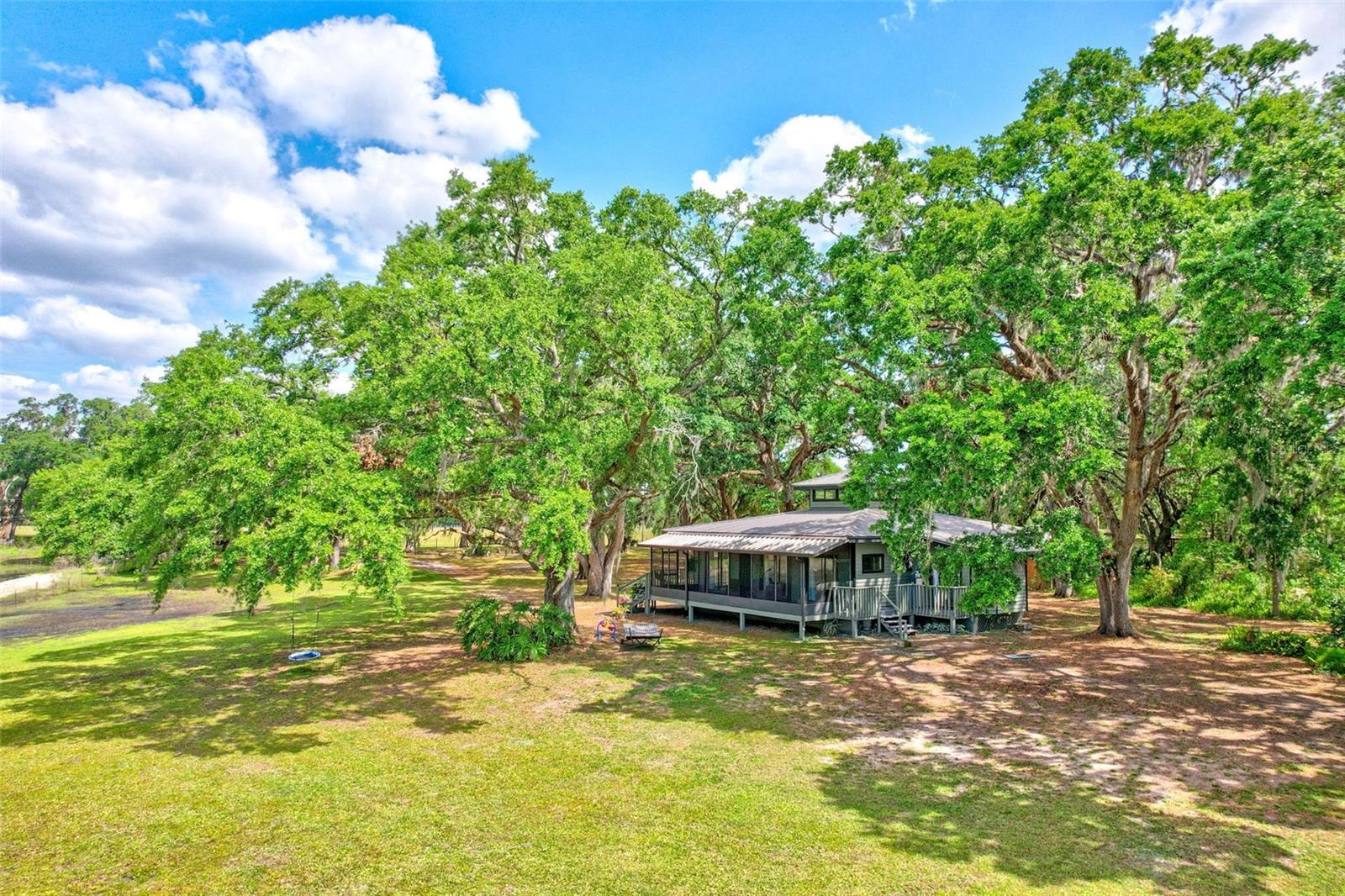 13437 MCINTOSH RD, THONOTOSASSA, FL, 33592