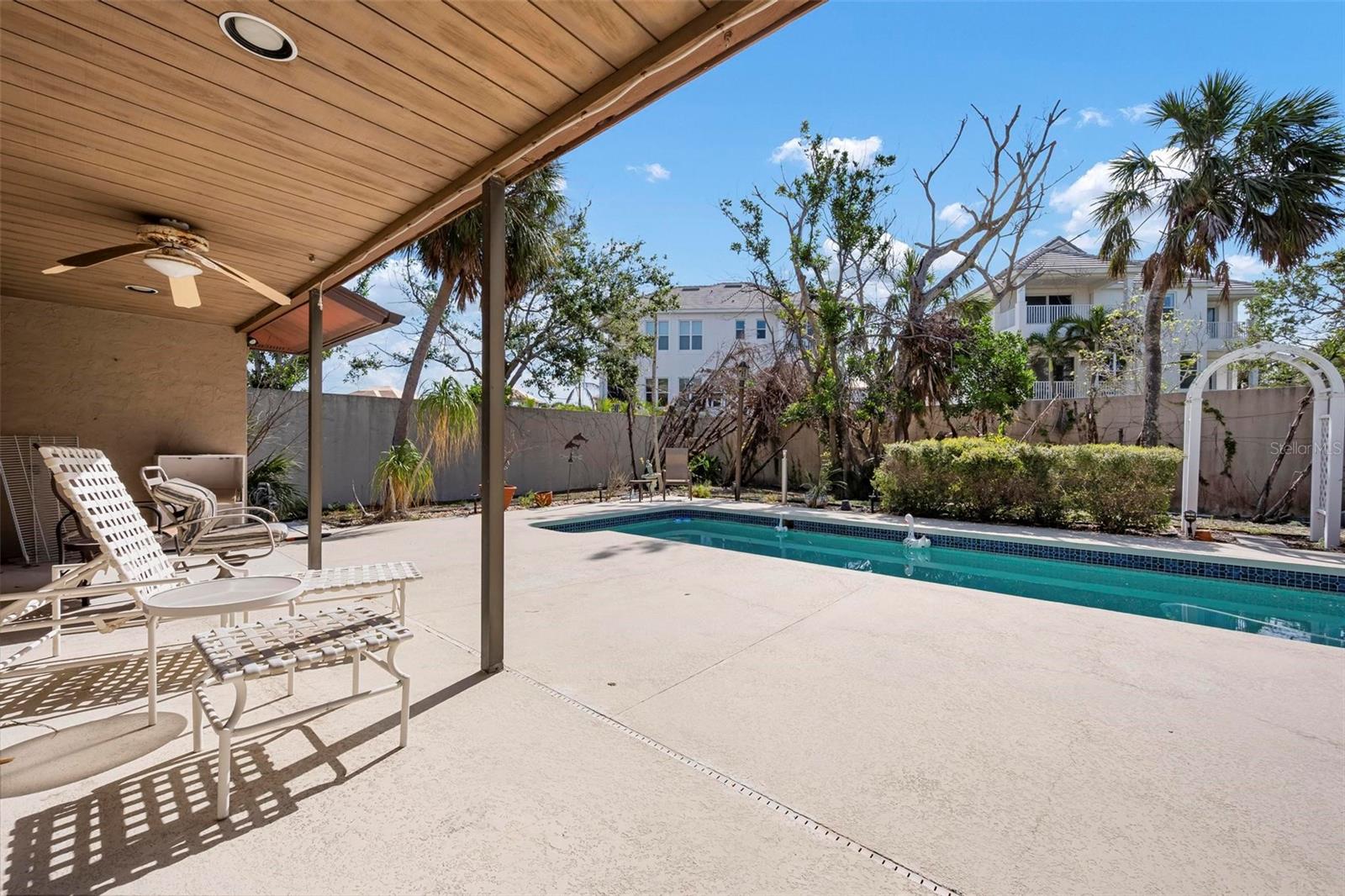 4711 OCEAN BLVD, SARASOTA, FL, 34242