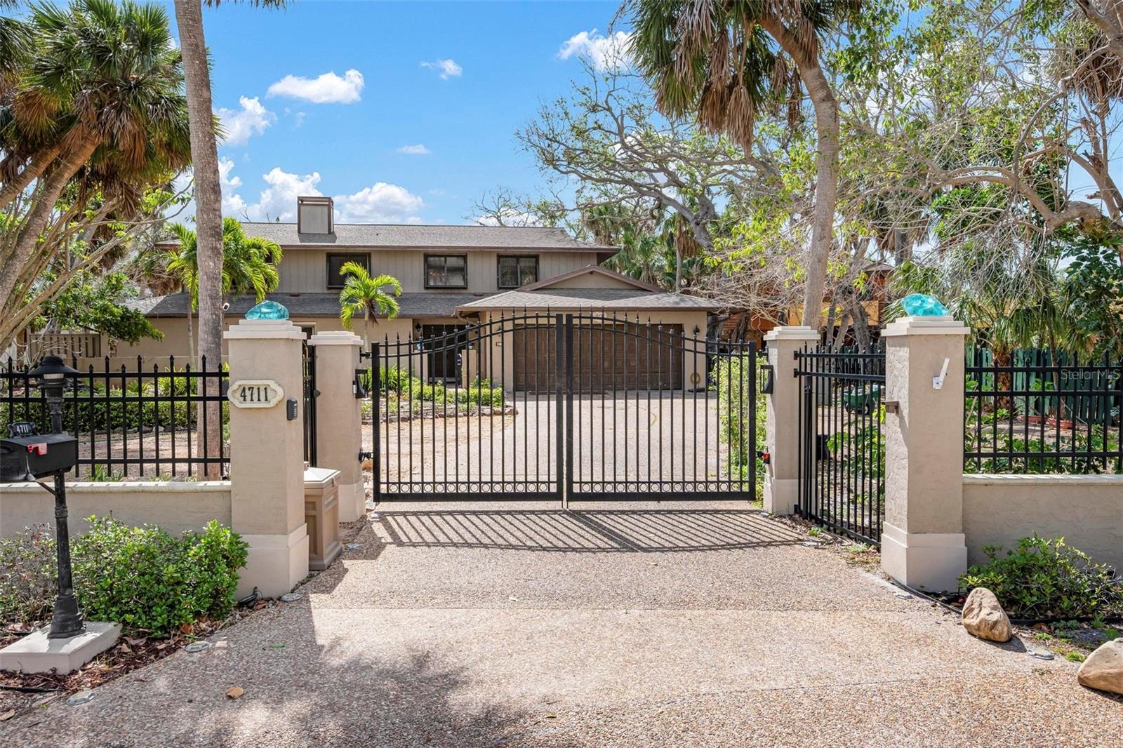 4711 OCEAN BLVD, SARASOTA, FL, 34242