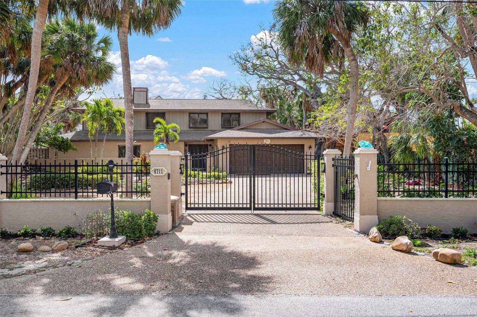 4711 OCEAN BLVD, SARASOTA, FL, 34242