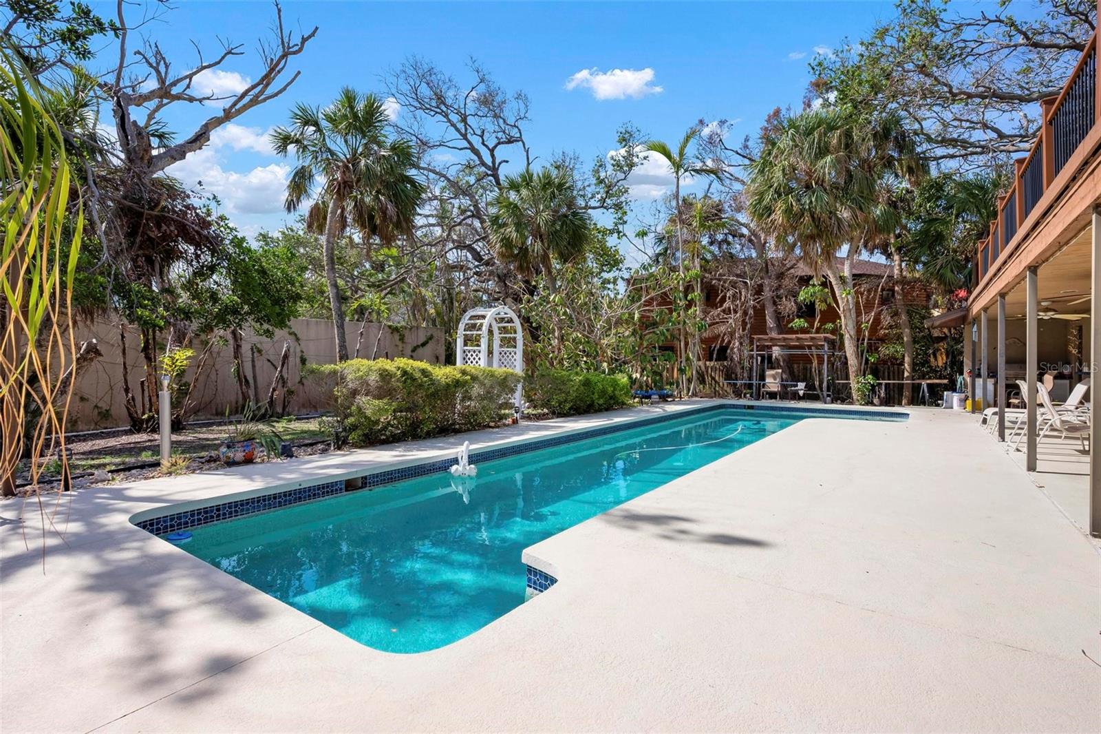 4711 OCEAN BLVD, SARASOTA, FL, 34242