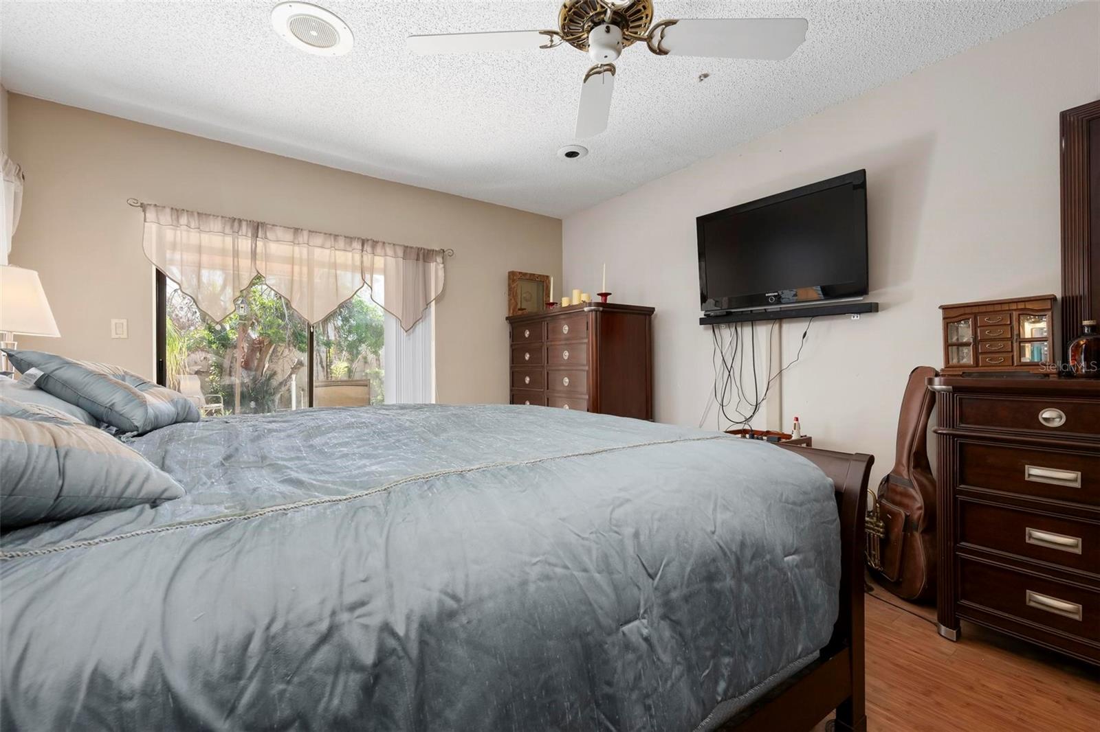 4711 OCEAN BLVD, SARASOTA, FL, 34242