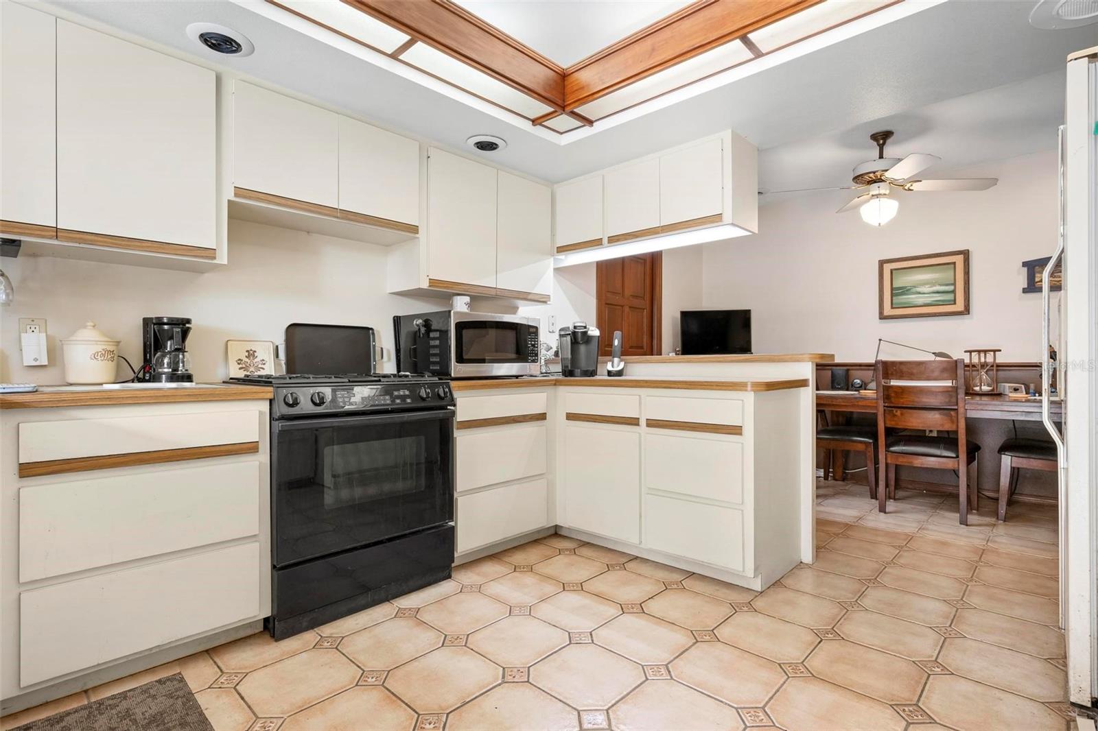 4711 OCEAN BLVD, SARASOTA, FL, 34242