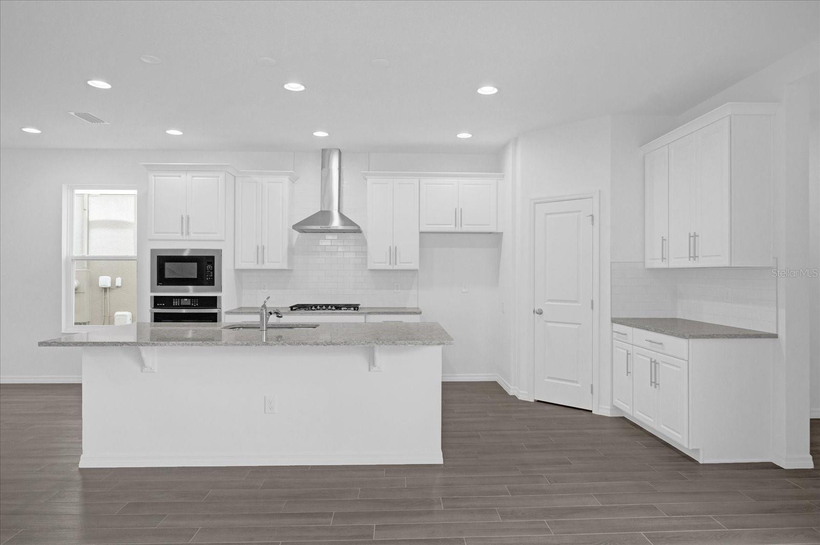 12051 WALMSLEY ALY, WINTER GARDEN, FL, 34787