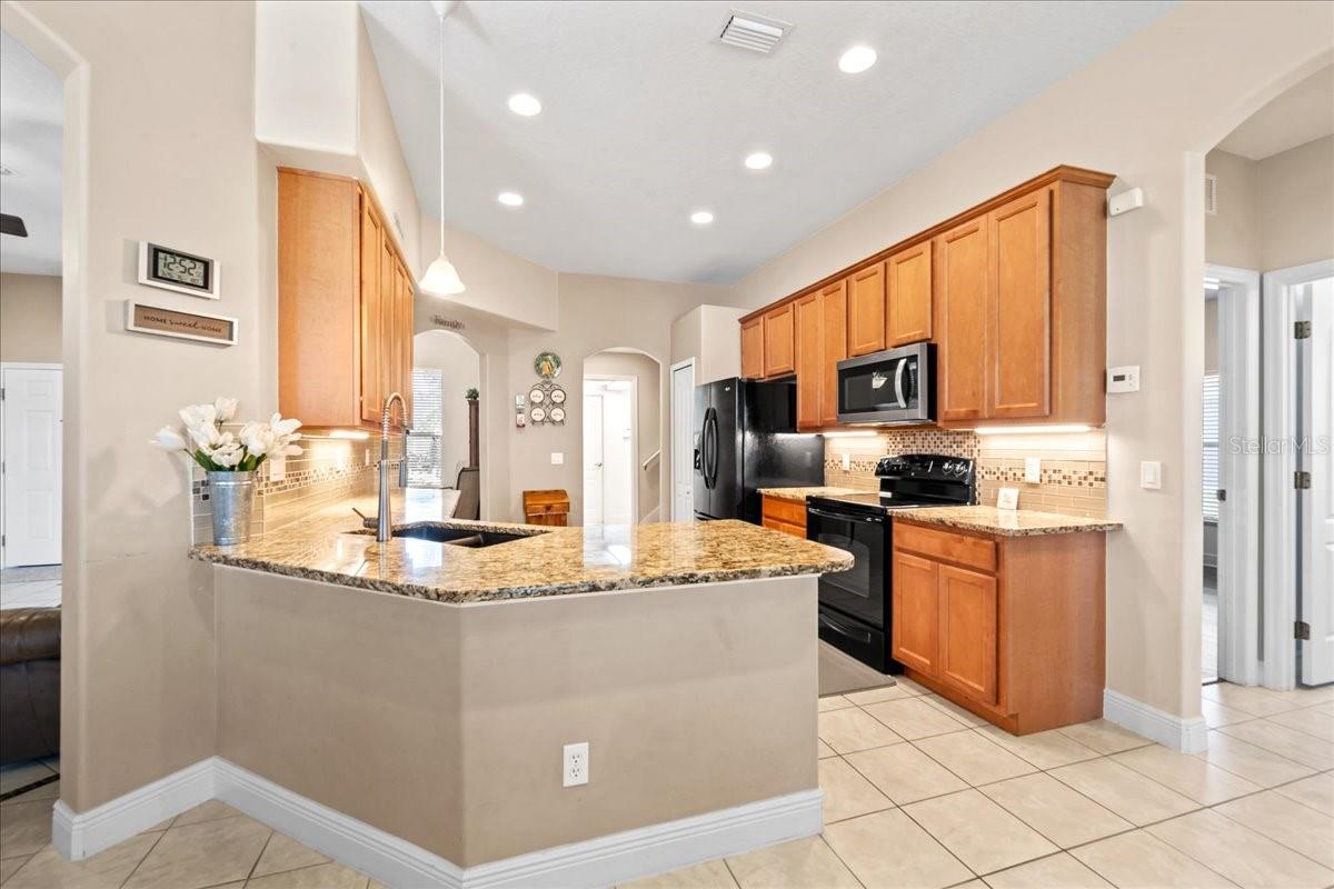 445 GANLEY ST SW, PALM BAY, FL, 32908