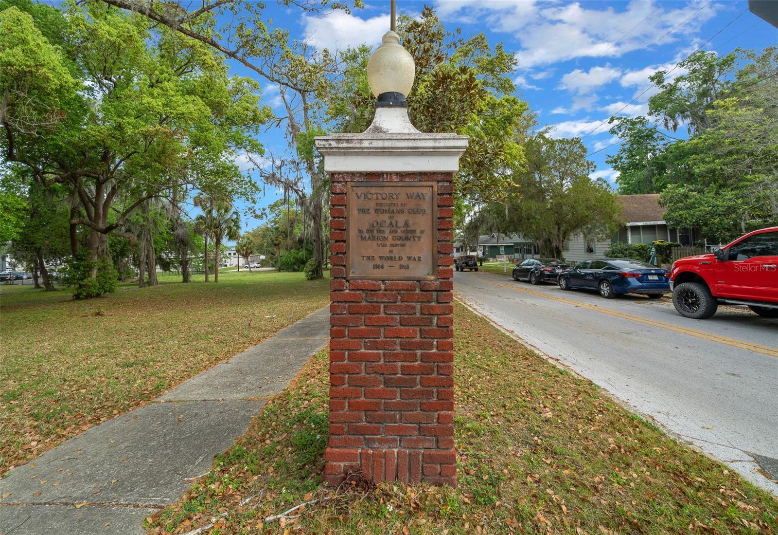 118 NE TUSCAWILLA AVE, OCALA, FL, 34470