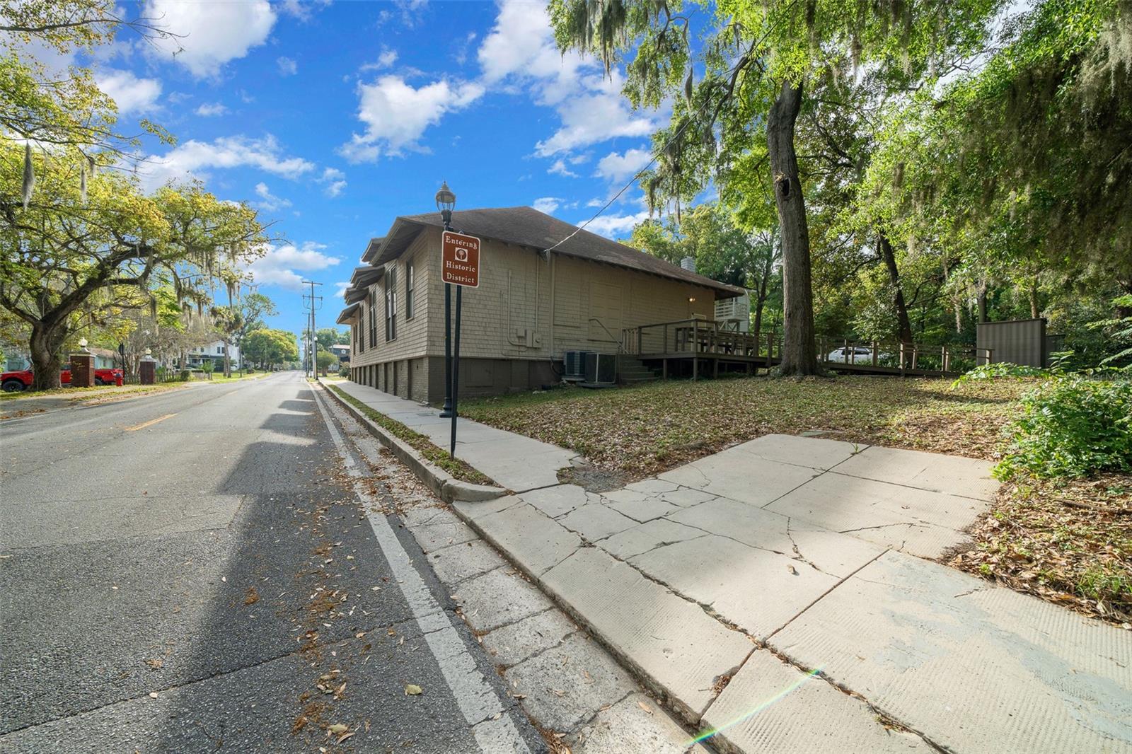 118 NE TUSCAWILLA AVE, OCALA, FL, 34470