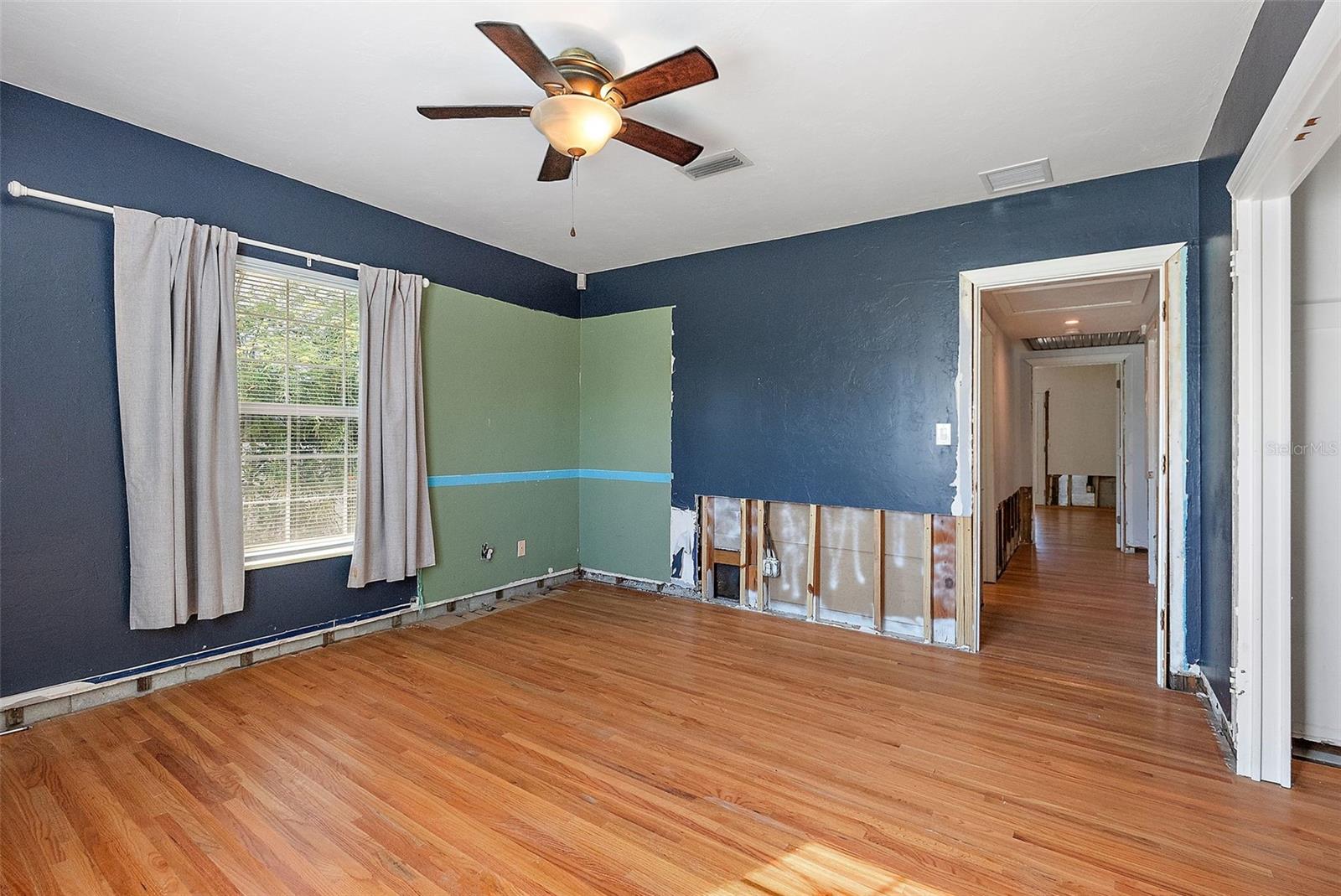 1344 MONTEREY BLVD NE, ST PETERSBURG, FL, 33704