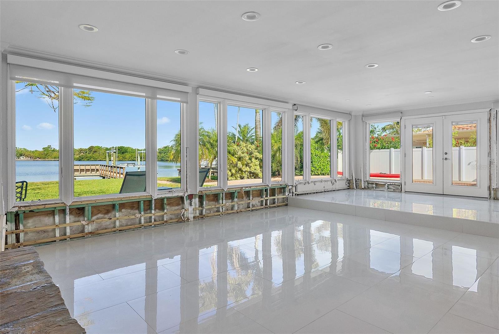 1344 MONTEREY BLVD NE, ST PETERSBURG, FL, 33704