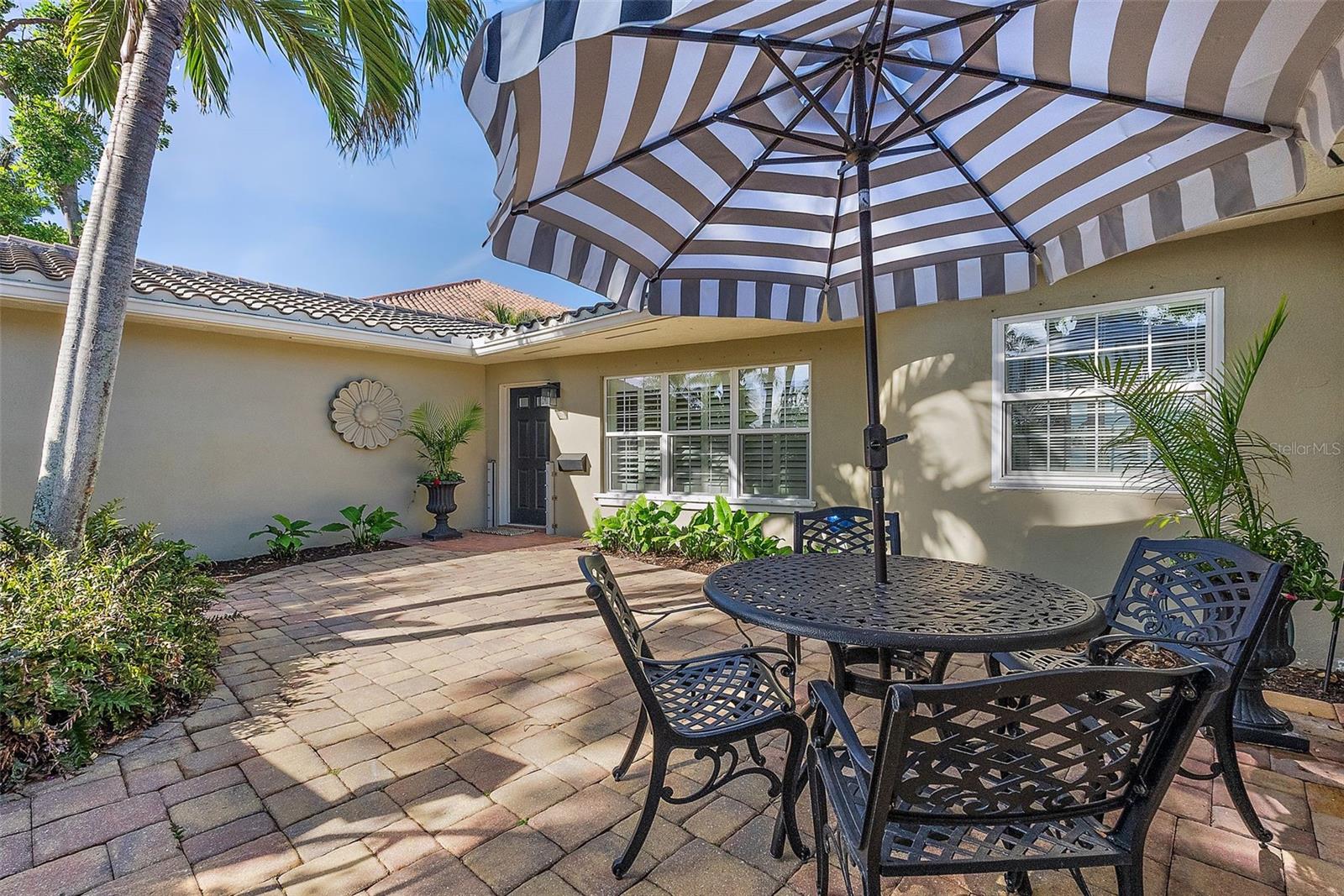 1344 MONTEREY BLVD NE, ST PETERSBURG, FL, 33704