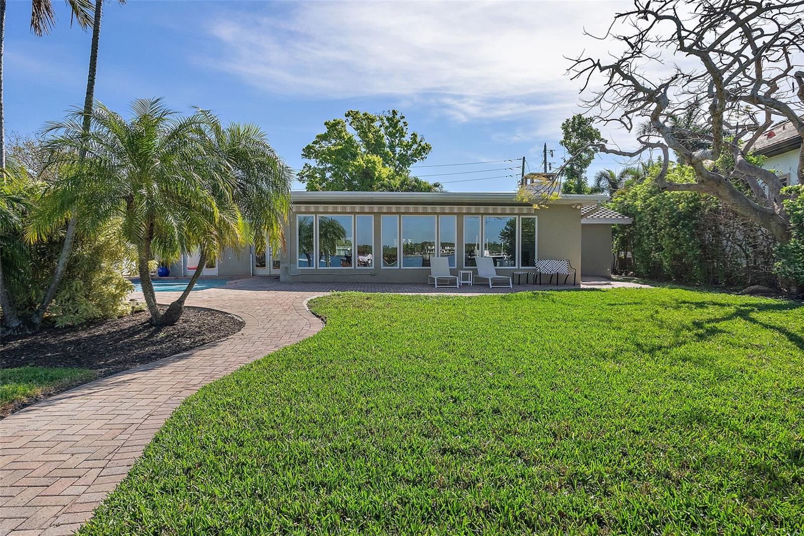 1344 MONTEREY BLVD NE, ST PETERSBURG, FL, 33704