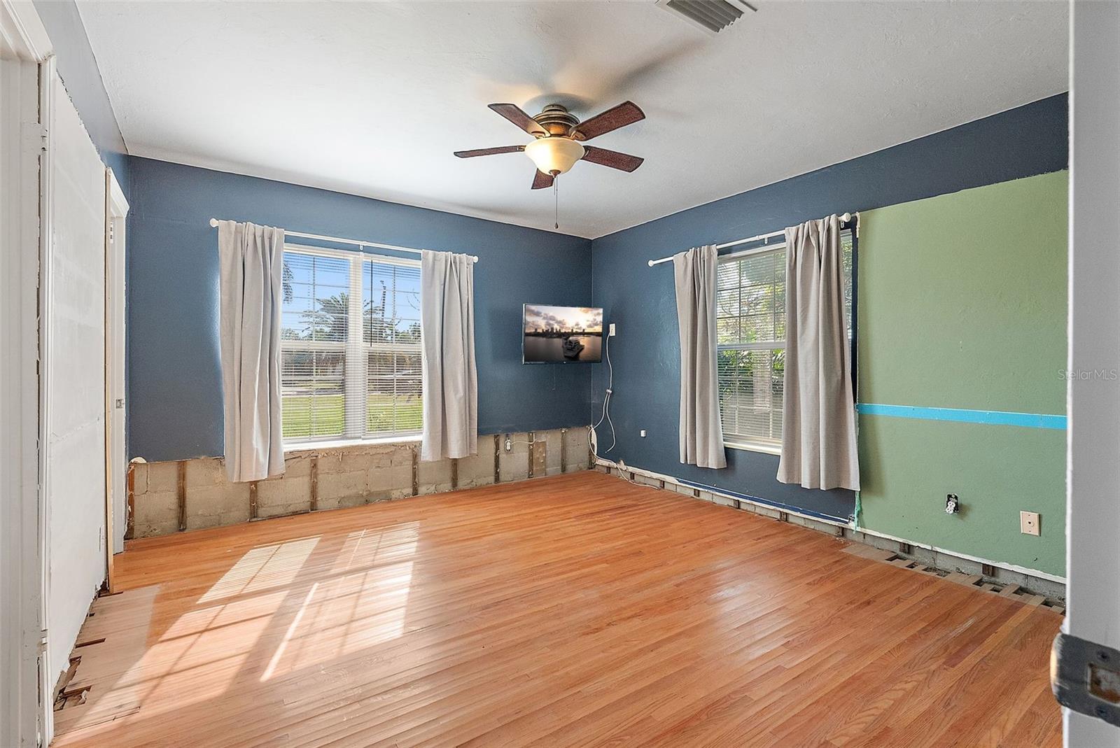 1344 MONTEREY BLVD NE, ST PETERSBURG, FL, 33704