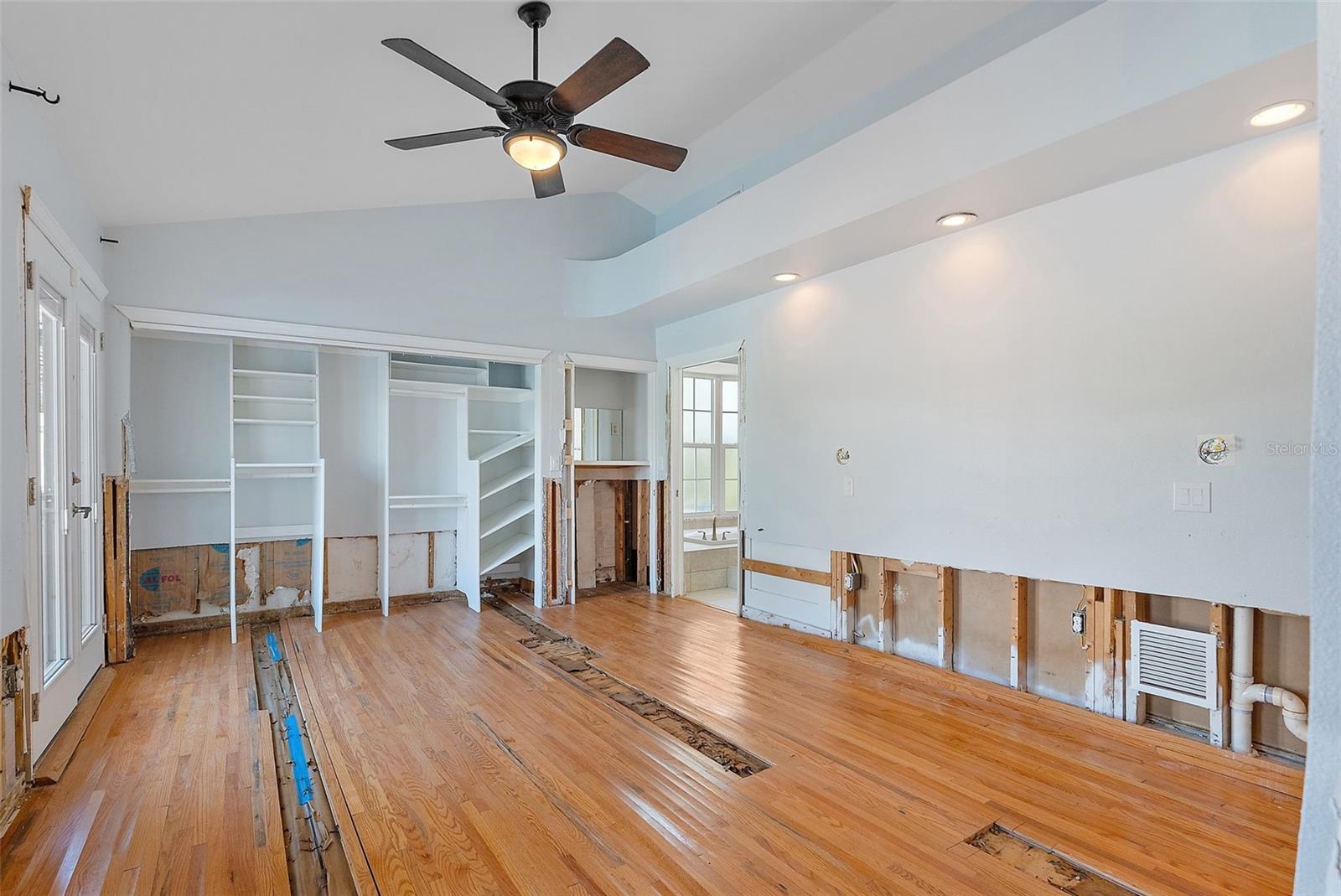 1344 MONTEREY BLVD NE, ST PETERSBURG, FL, 33704