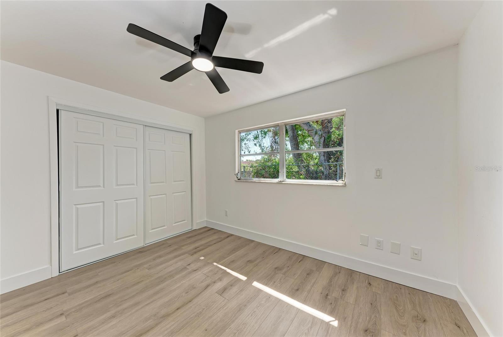 826 LILLIAN LN, SARASOTA, FL, 34243