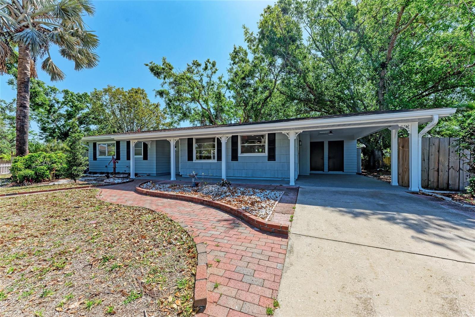 826 LILLIAN LN, SARASOTA, FL, 34243