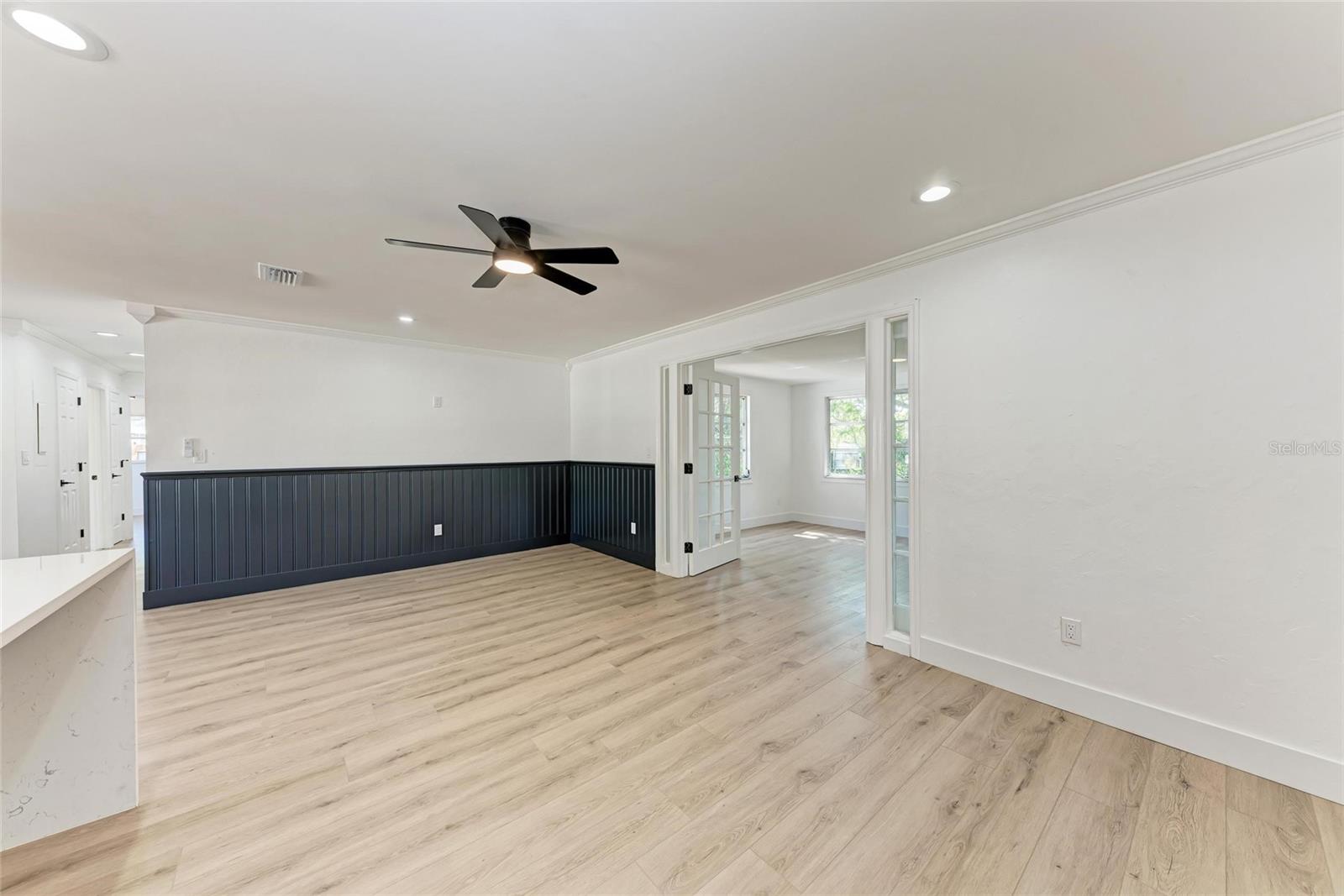 826 LILLIAN LN, SARASOTA, FL, 34243