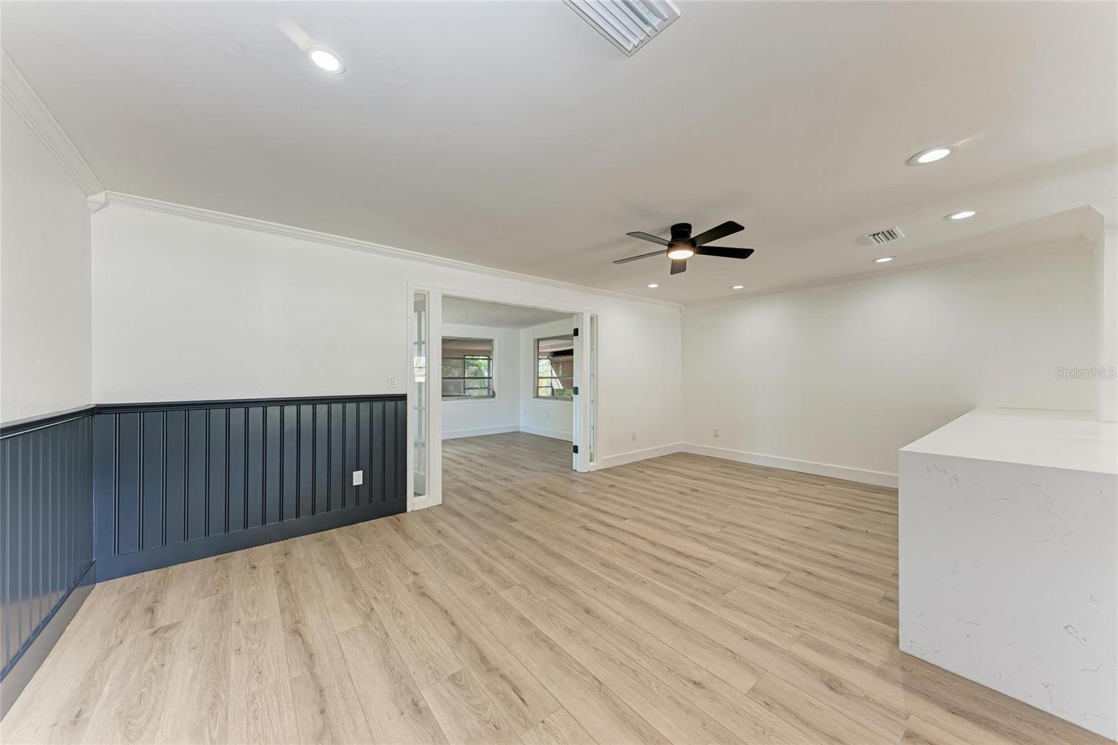 826 LILLIAN LN, SARASOTA, FL, 34243