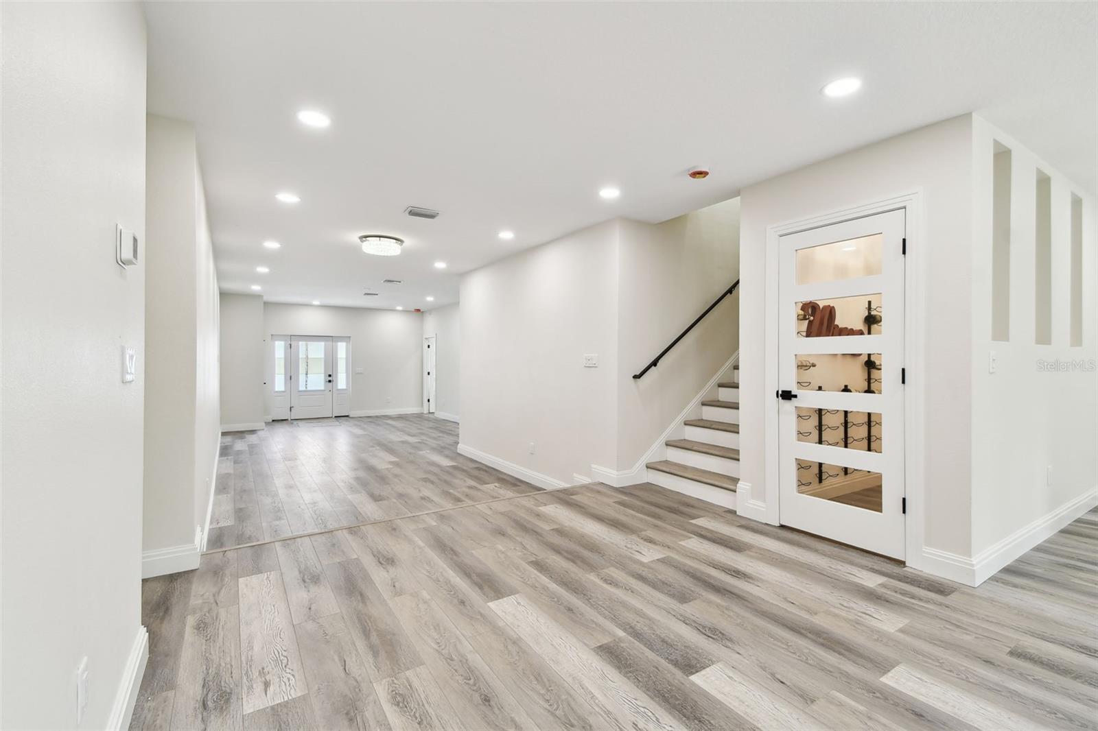 1045 JESSE AVE, SAFETY HARBOR, FL, 34695